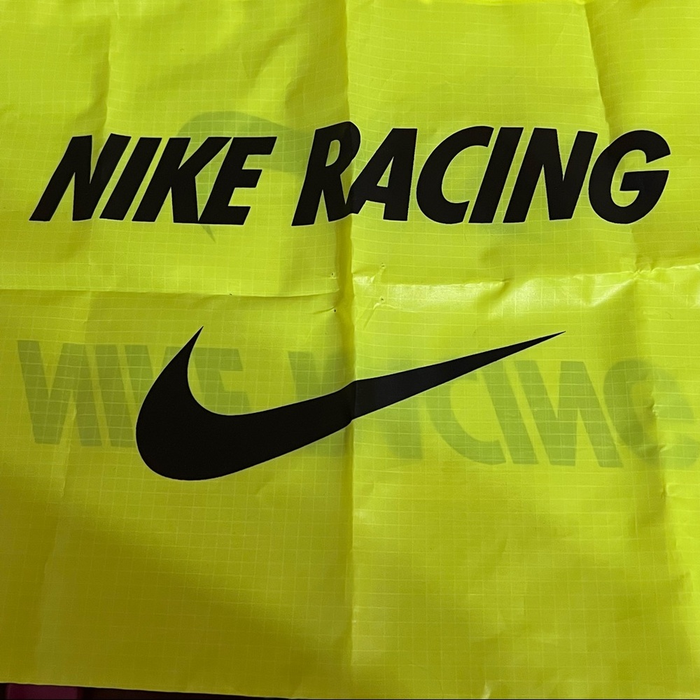 Nike Racing Neon Drawstring Shoe Bag - Picture 2 of 2